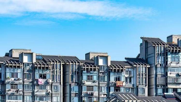 Shanghai's new measures boost property market enthusiasm