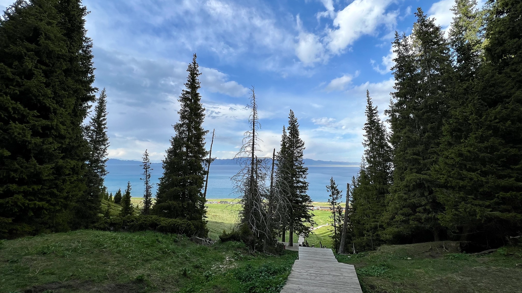 Live: Stunning scenery of Songshutou along Sayram Lake in Xinjiang – Ep. 5