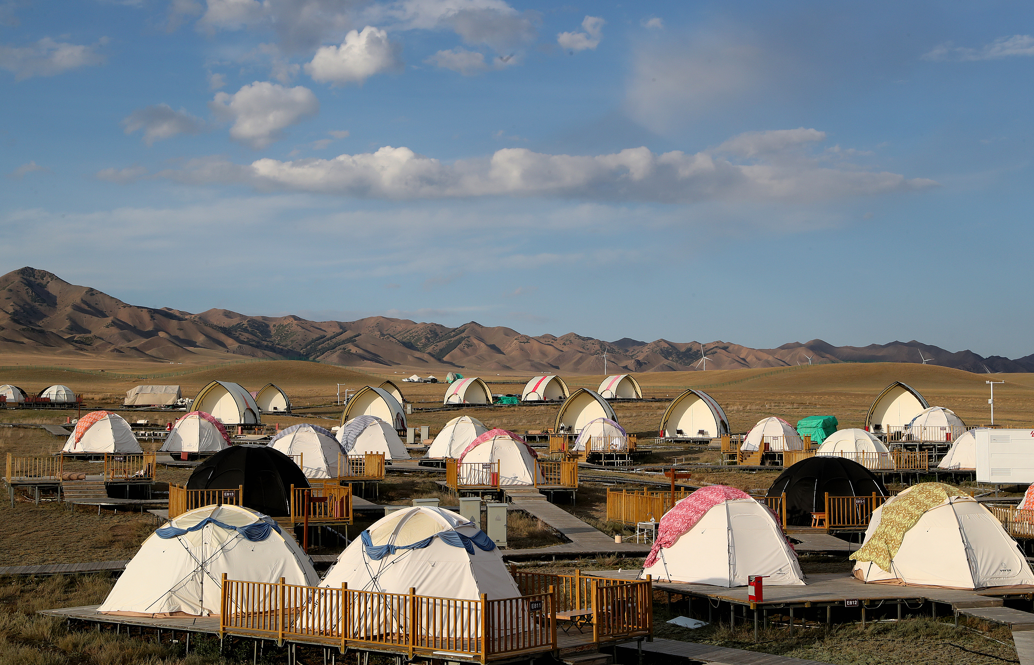 A campsite at Sayram Lake scenic area, August 22, 2025. /VCG