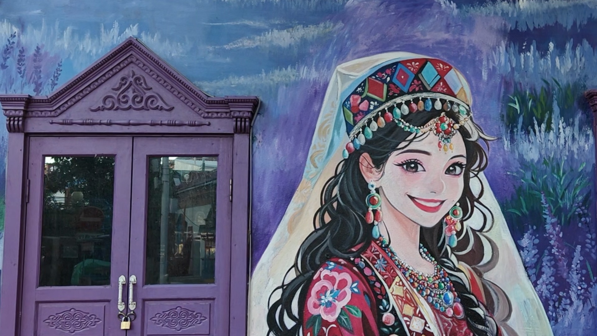 The iconic and trending photo spot in Liuxing Street, August 20, 2025. /CGTN's Wang Yungang