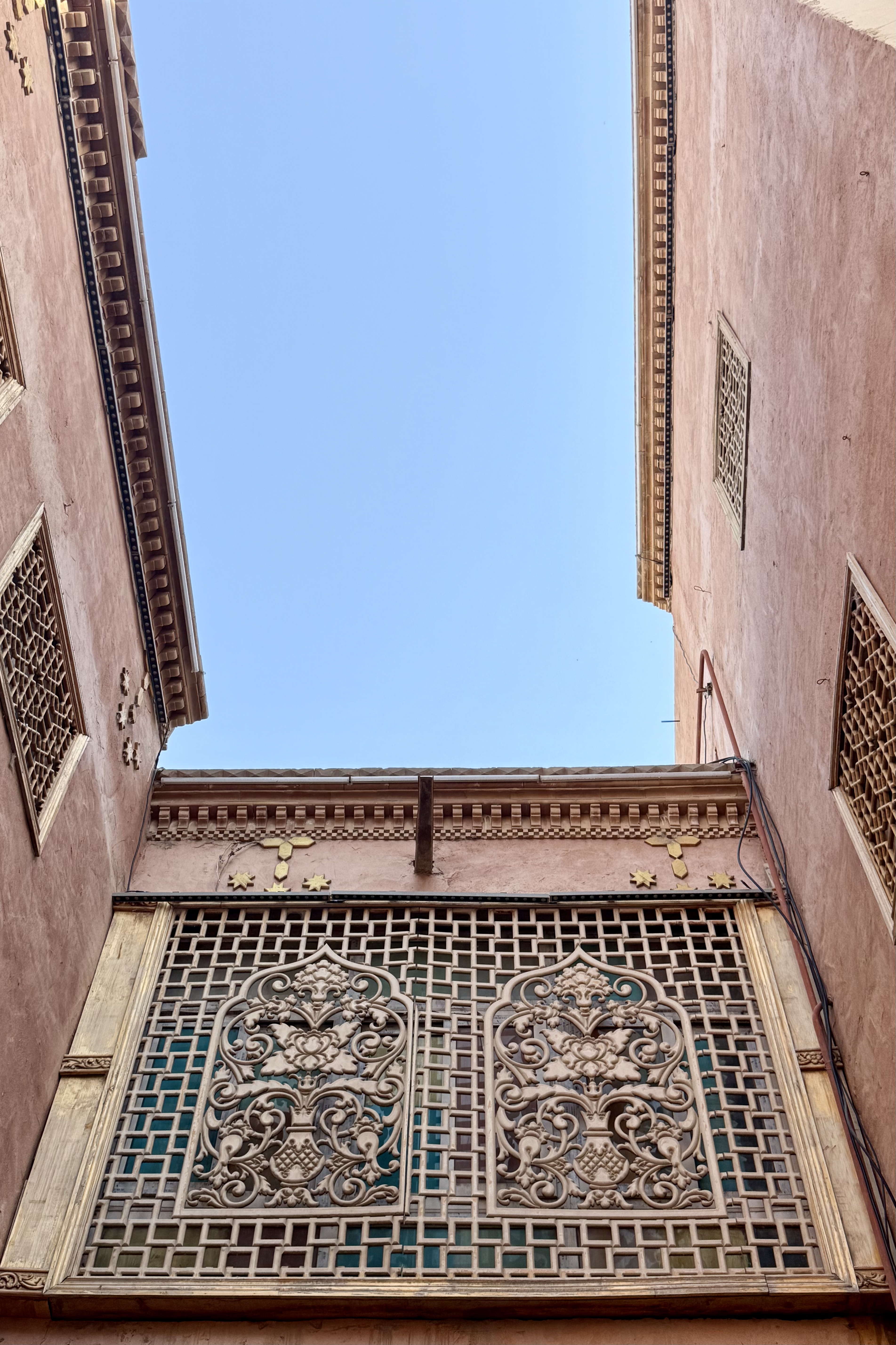 Xinjiang color palette: Explore Kashi's earthy beauty