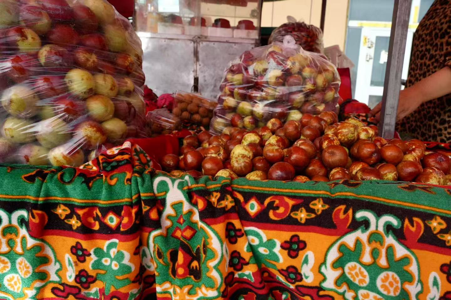 Xinjiang color palette: Hetian, artistry of craftsmanship and culture