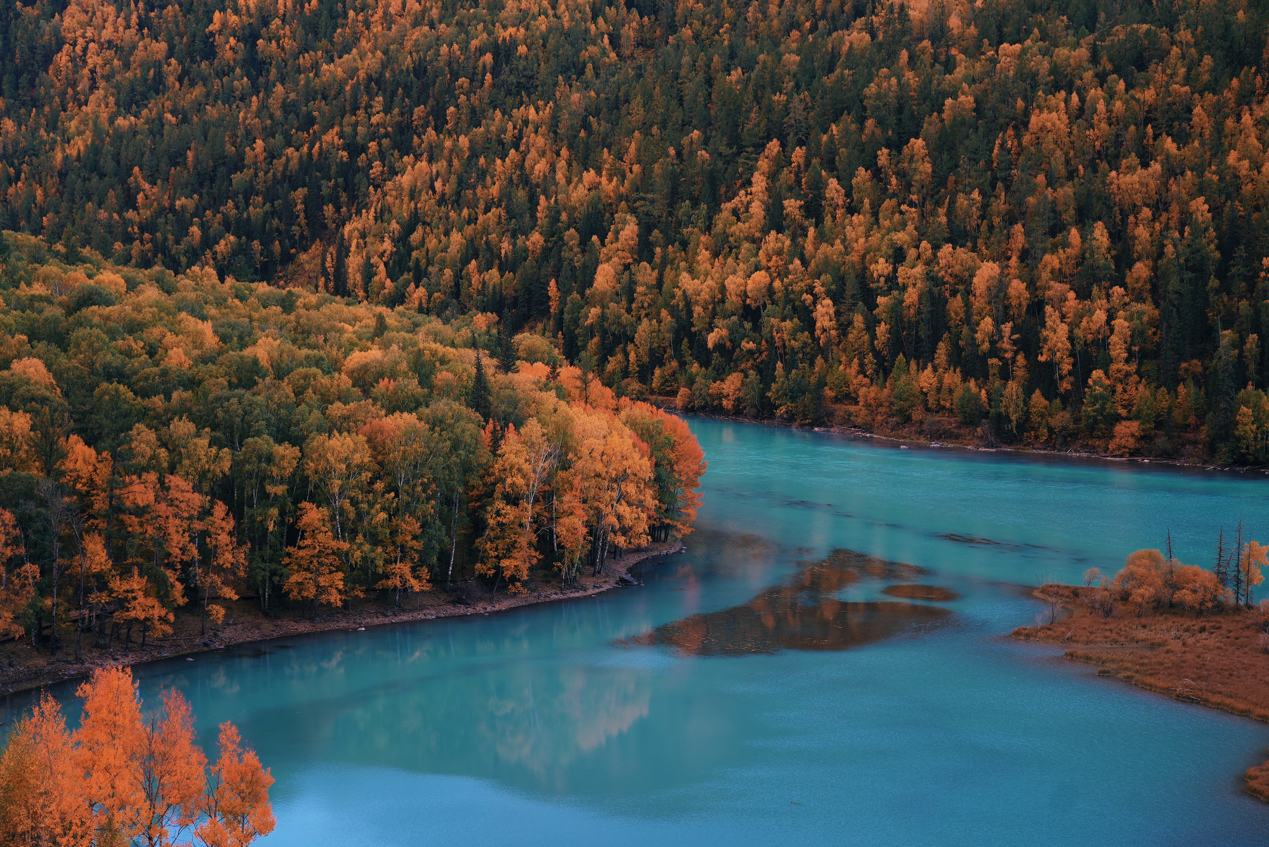 Xinjiang color palette: Explore Altay's multicolored landscapes
