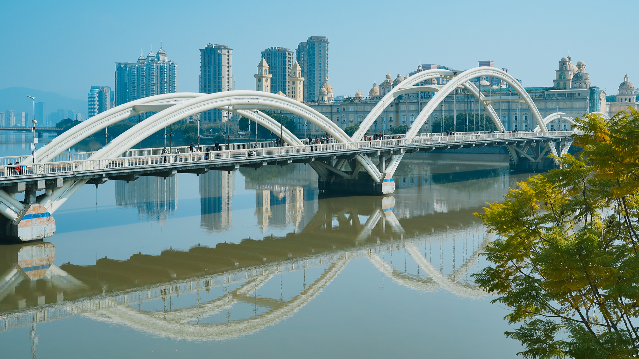 Next Stop China: Fuzhou and its iconic bridge