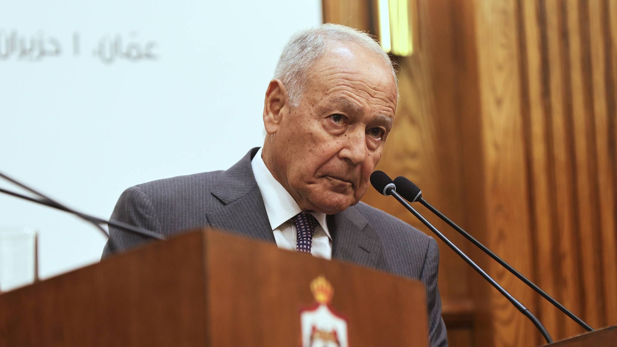 Arab League Secretary-General Ahmed Aboul-Gheit listens to speakers during a press conference in Amman, Jordan, June 1, 2025. /VCG