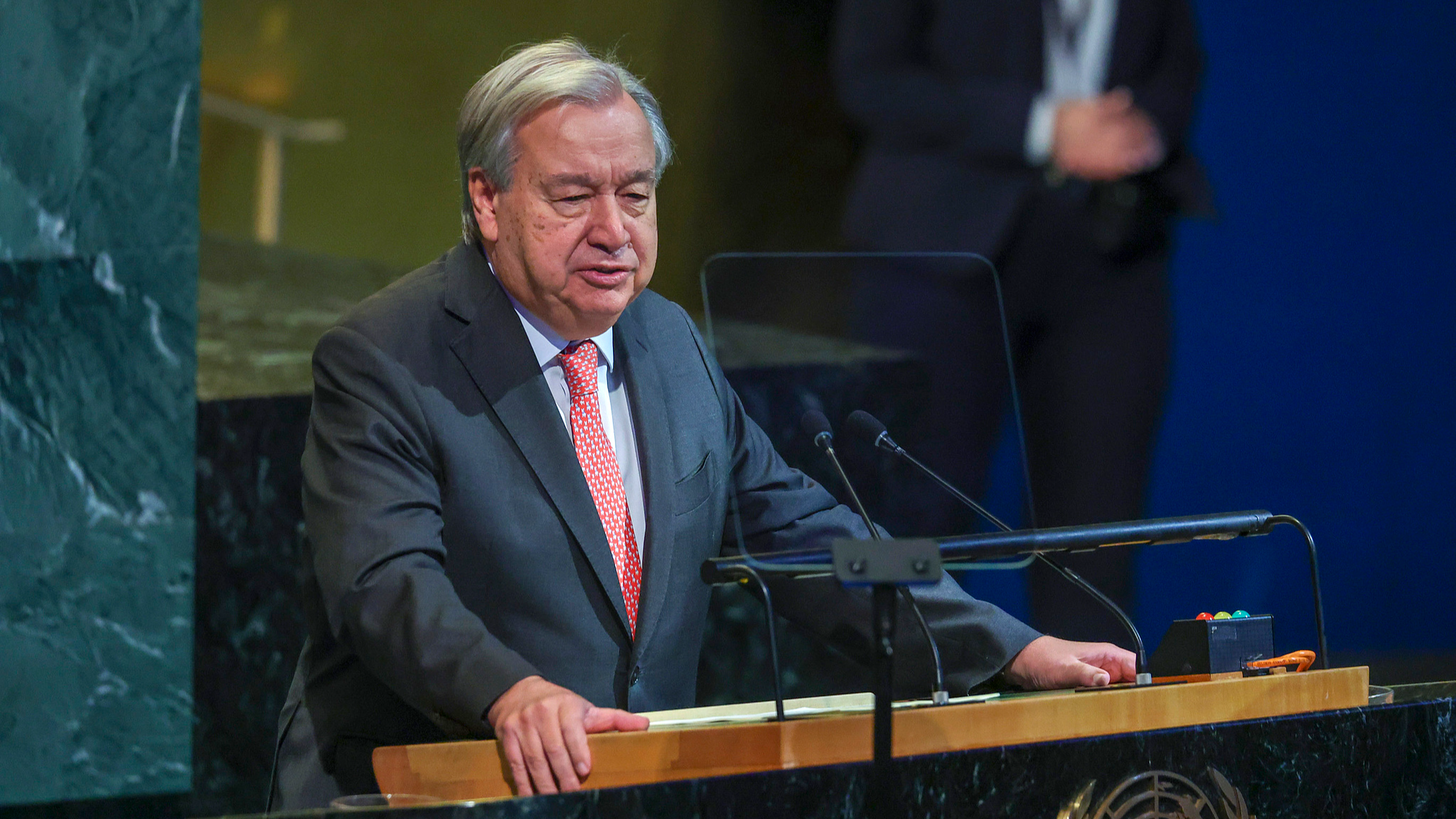 Guterres calls for strengthening UN, more efforts to achieve SDGs
