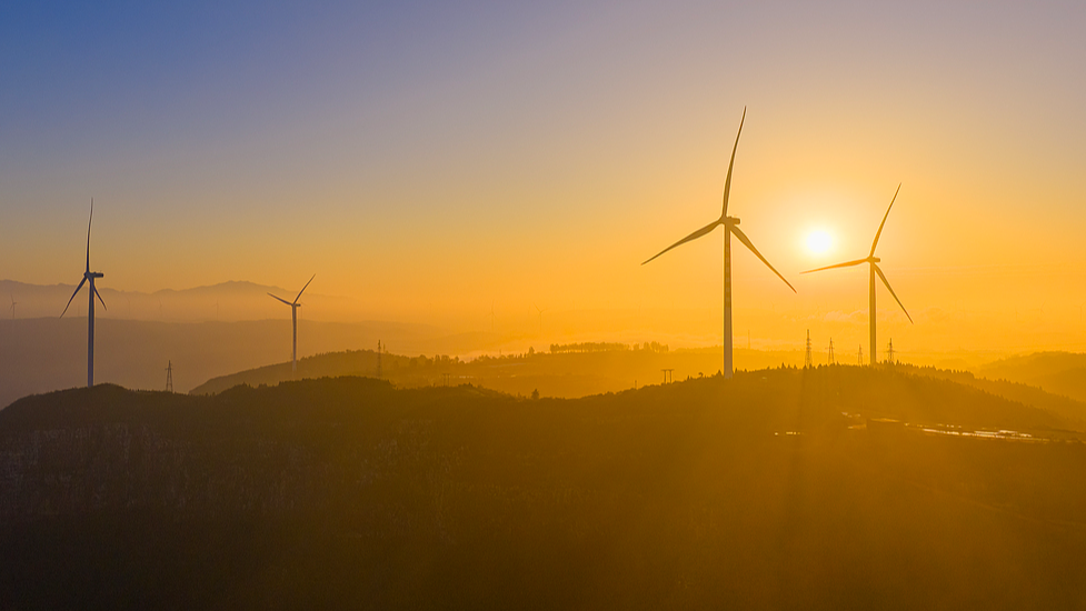 China leads in global clean energy transition with new climate roadmap