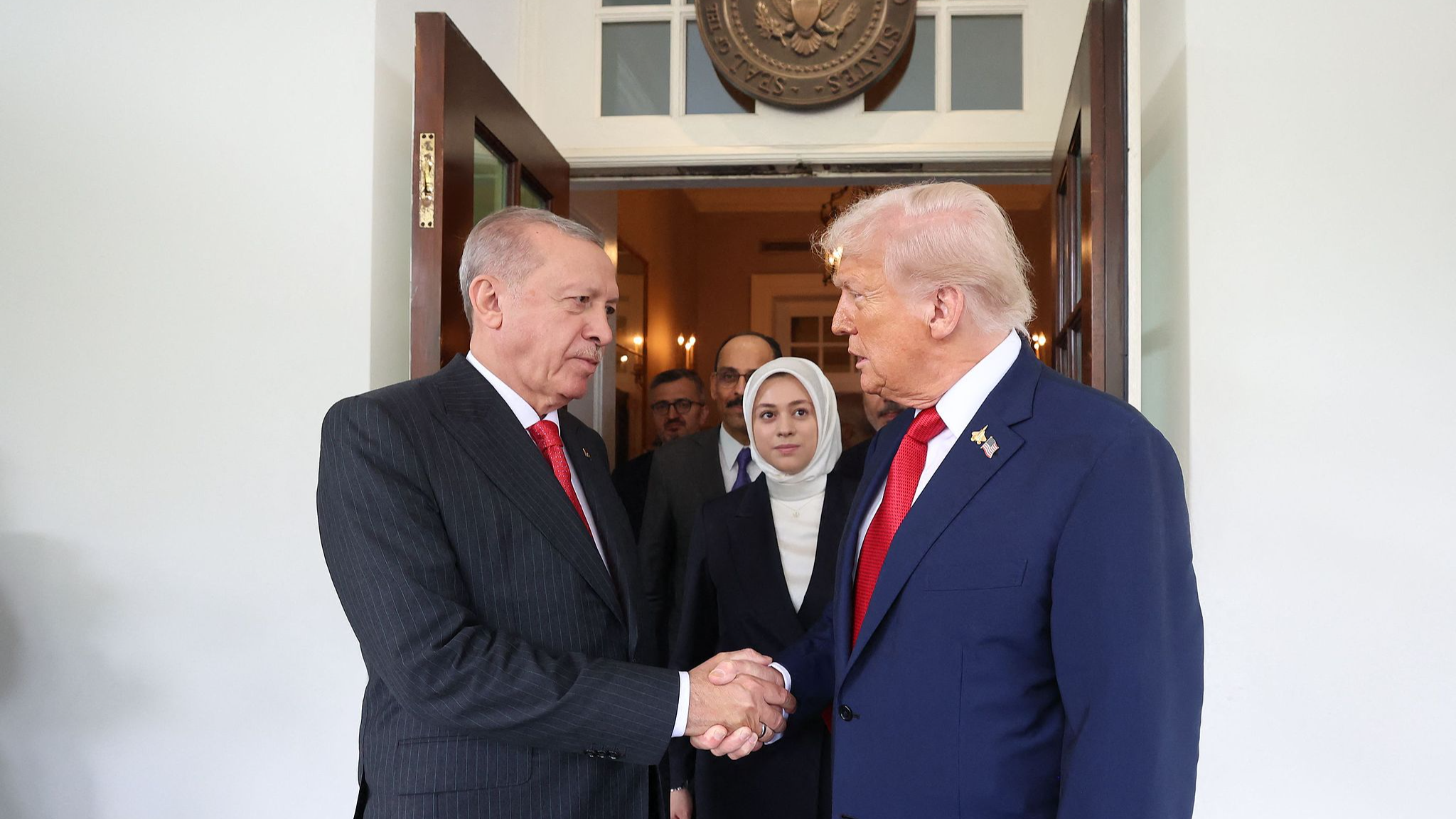 U.S. President Donald Trump bid farewell to Turkish President Recep Tayyip Erdogan following a meeting in the Oval Office at the White House, Washington, D.C., U.S., September 25, 2025. /VCG