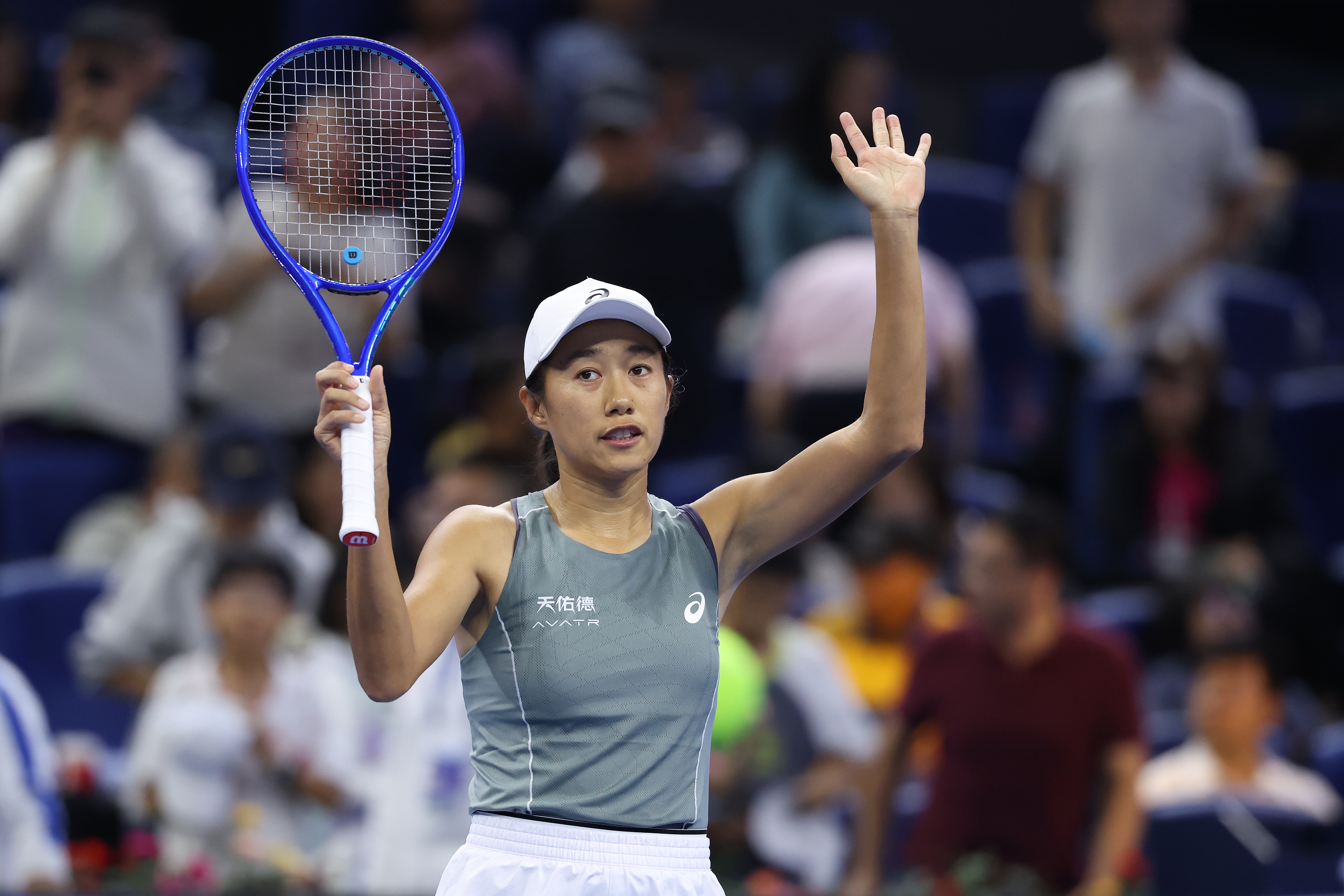 Zhang Shuai of China celebrates after beating Wang Xinyu of China in a women's singles second round match at the China Open in Beijing, September 26, 2025. /VCG