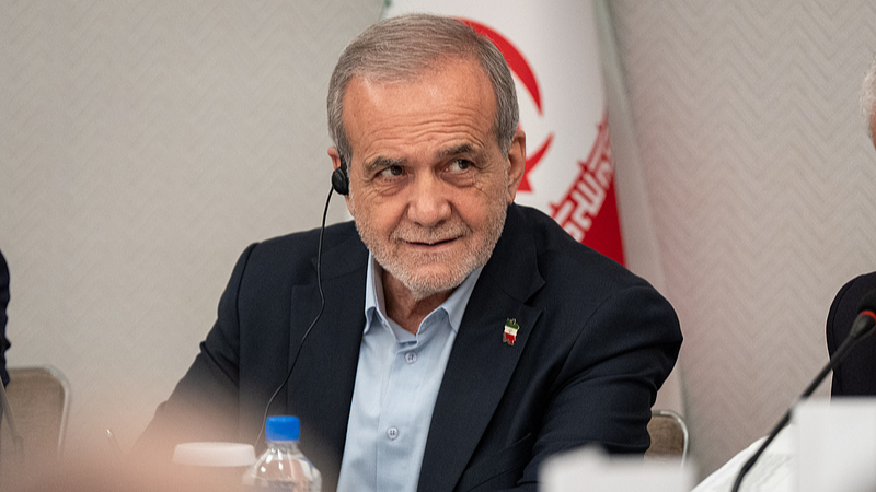 Iranian President Masoud Pezeshkian takes questions from the media at a press briefing in New York, U.S., September 26, 2025. /VCG