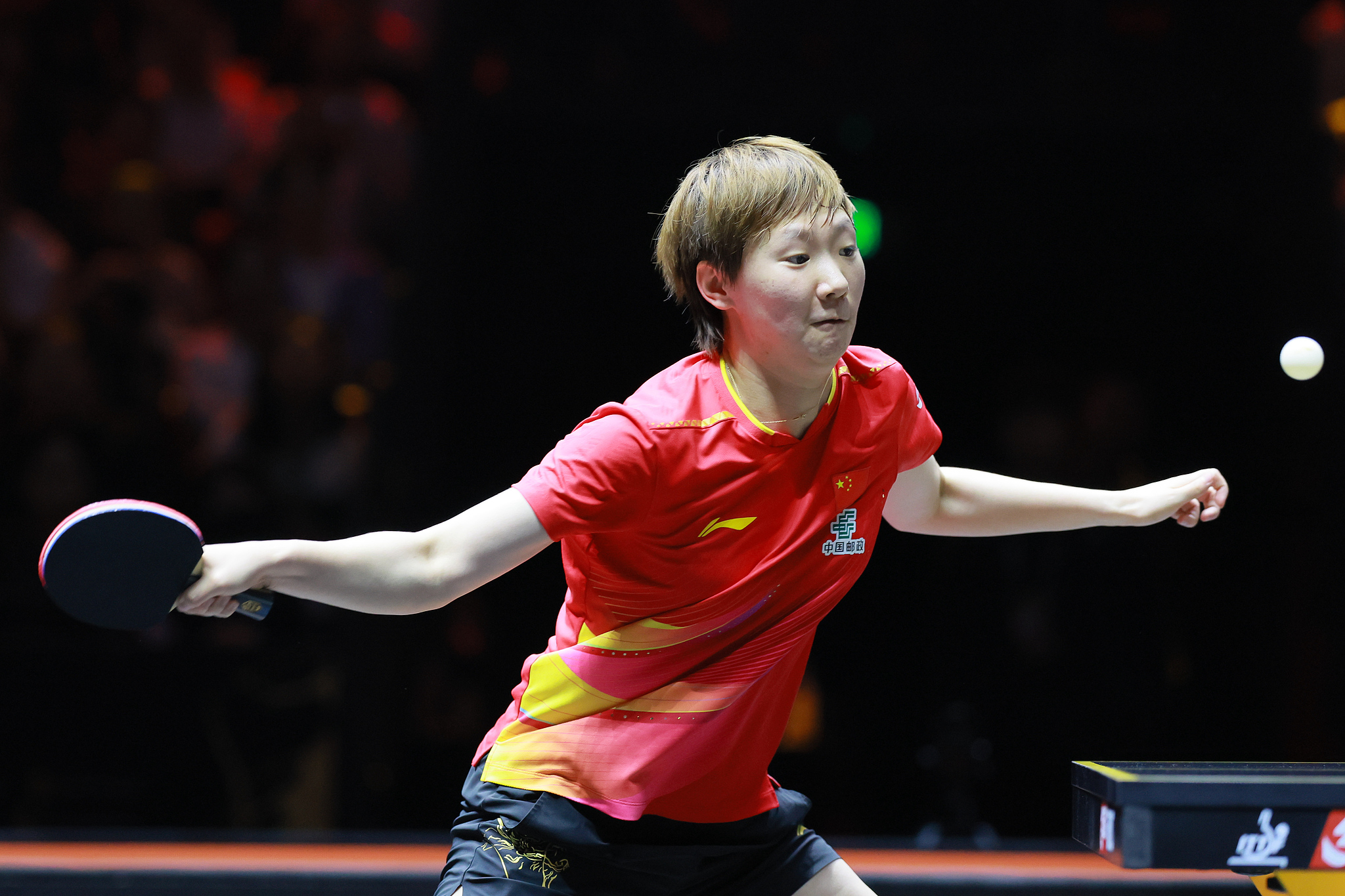 Wang Manyu of China hits a shot in the women's singles first round against her compatriot He Zhuojia at the World Table Tennis (WTT) China Smash in Beijing, September 29, 2025. /VCG