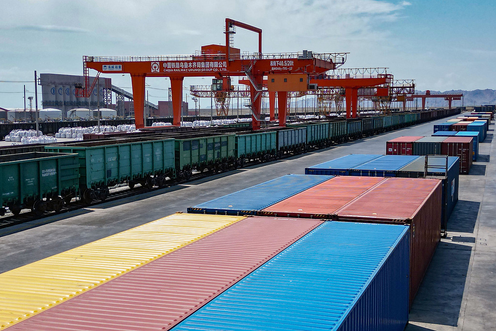 At the Alashankou Station in Xinjiang, the China-Europe (China-Central Asia) freight trains are constantly traveling back and forth, China, June 24, 2025. /VCG