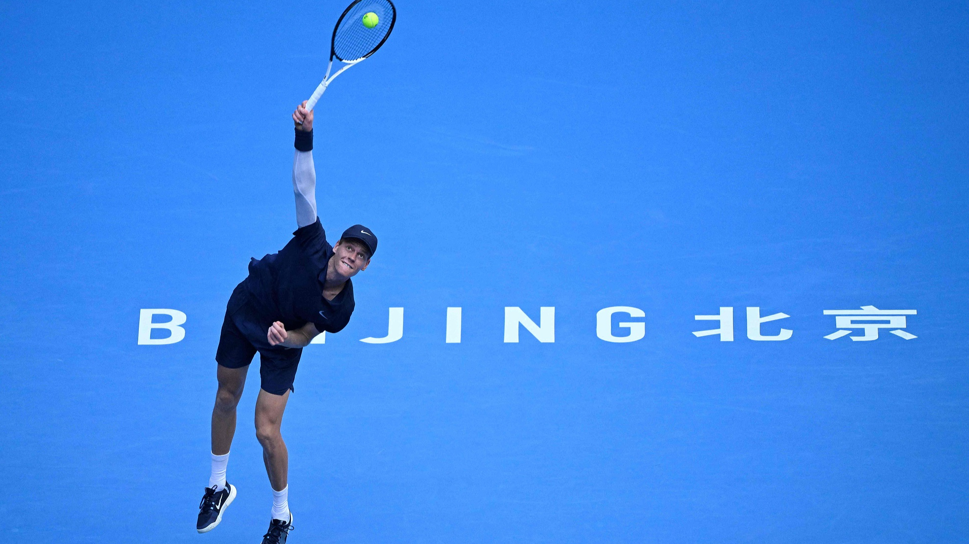 Sinner reaches China Open men's final, Gauff into women's quarters