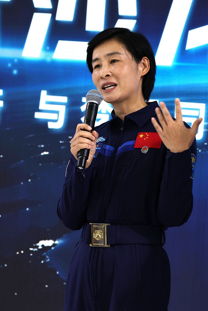 Liu Yang delivers a speech during the Changchun Air Show in Changchun City, northeast China's Jilin Province, September 19, 2025. /VCG