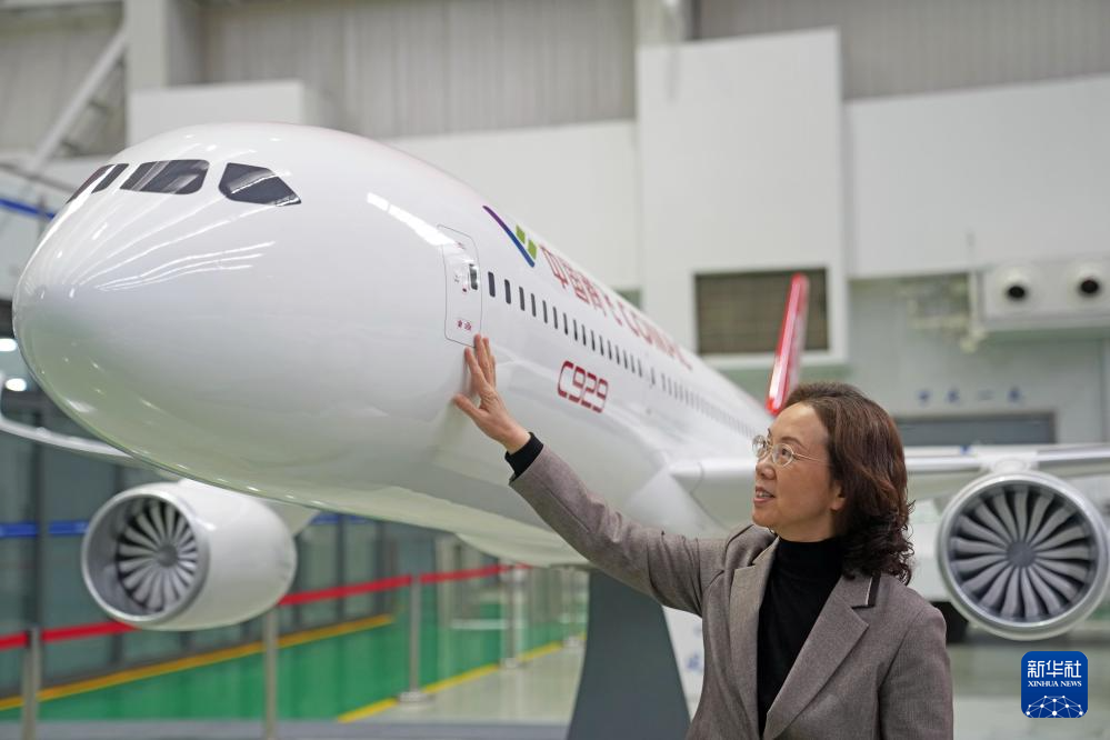 Zhao Chunling, the chief designer of China's C929 wide-body aircraft, at the Shanghai Aircraft Design and Research Institute of COMAC, March 5, 2025. /Xinhua