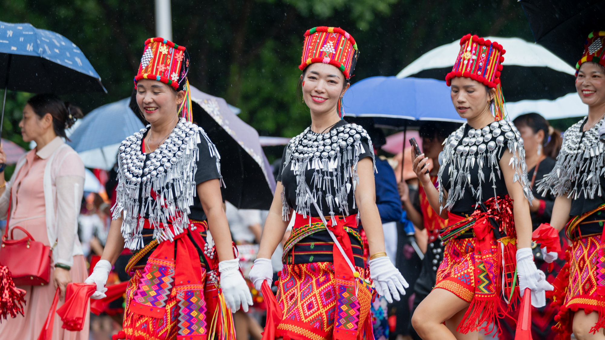 A vibrant celebration of Jingpo culture