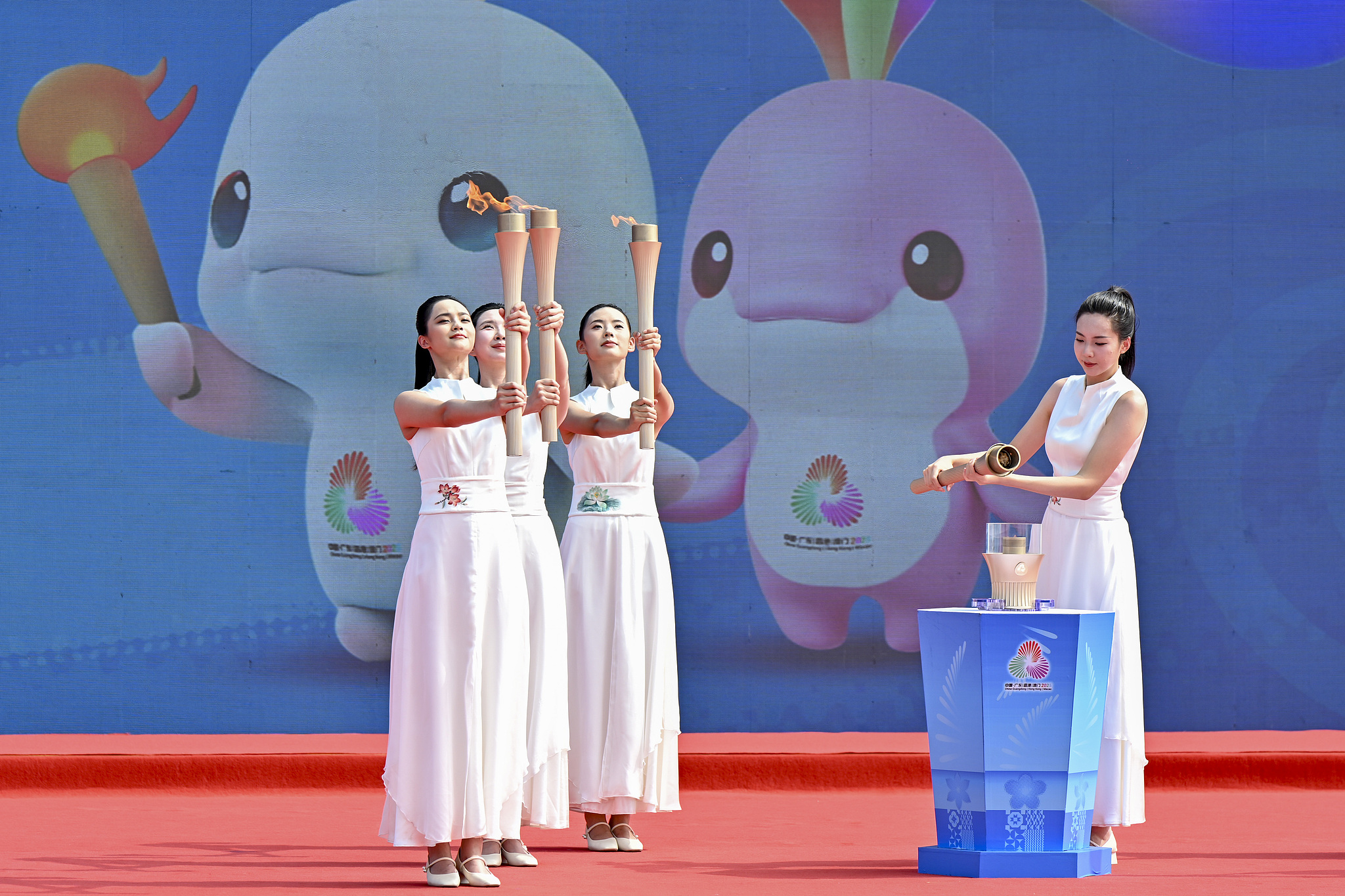 The flame lighting ceremony for China's 15th National Games in Guangzhou, capital of south China's Guangdong Province, October 9, 2025. /VCG