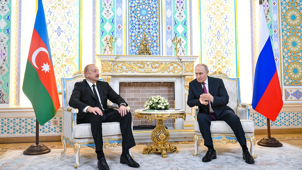 Azerbaijani President Ilham Aliyev (L) and Russian President Vladimir Putin attend a meeting on the sidelines of the Central Asia-Russia summit in Dushanbe, Tajikistan, October 9, 2025. /VCG
