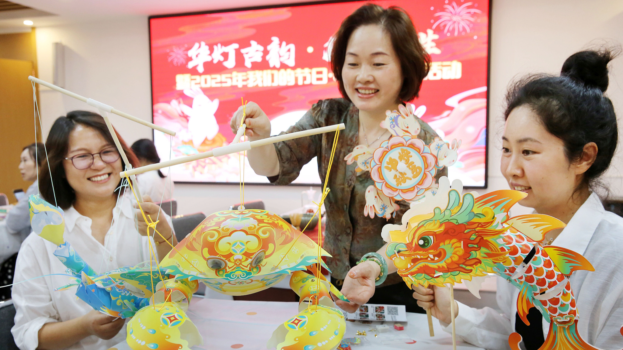 Xi's discourses on women, children published in foreign languages