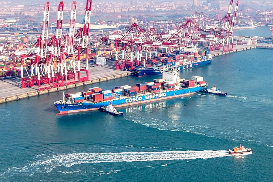 A container vessel berths at Qianwan Port in Qingdao, Shandong Province in east China, January 13, 2025. /Xinhua