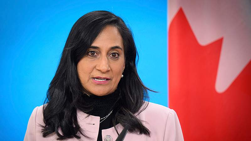 Canada's foreign minister to visit China