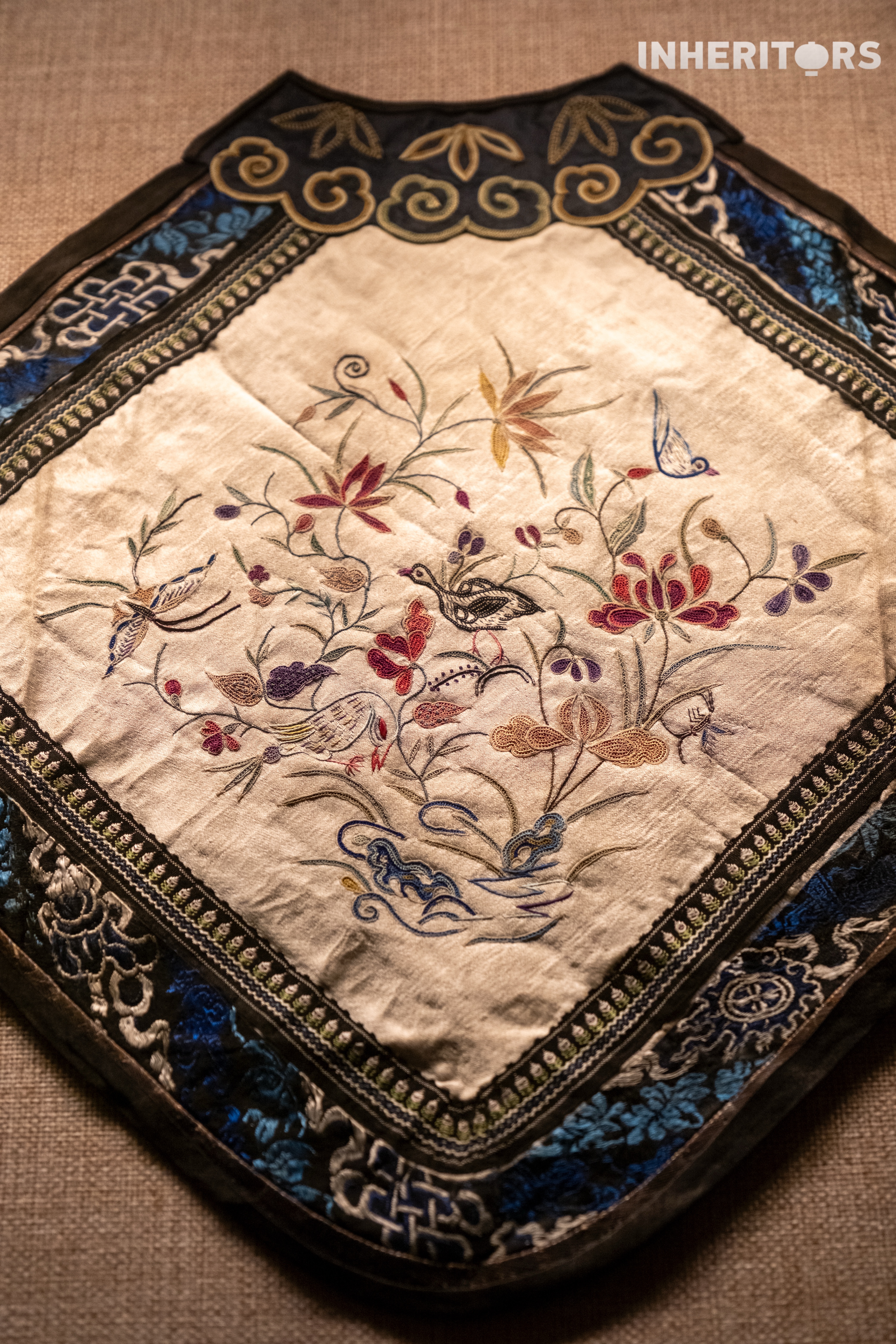 Everyday objects stitched together, thread by thread. /CGTN