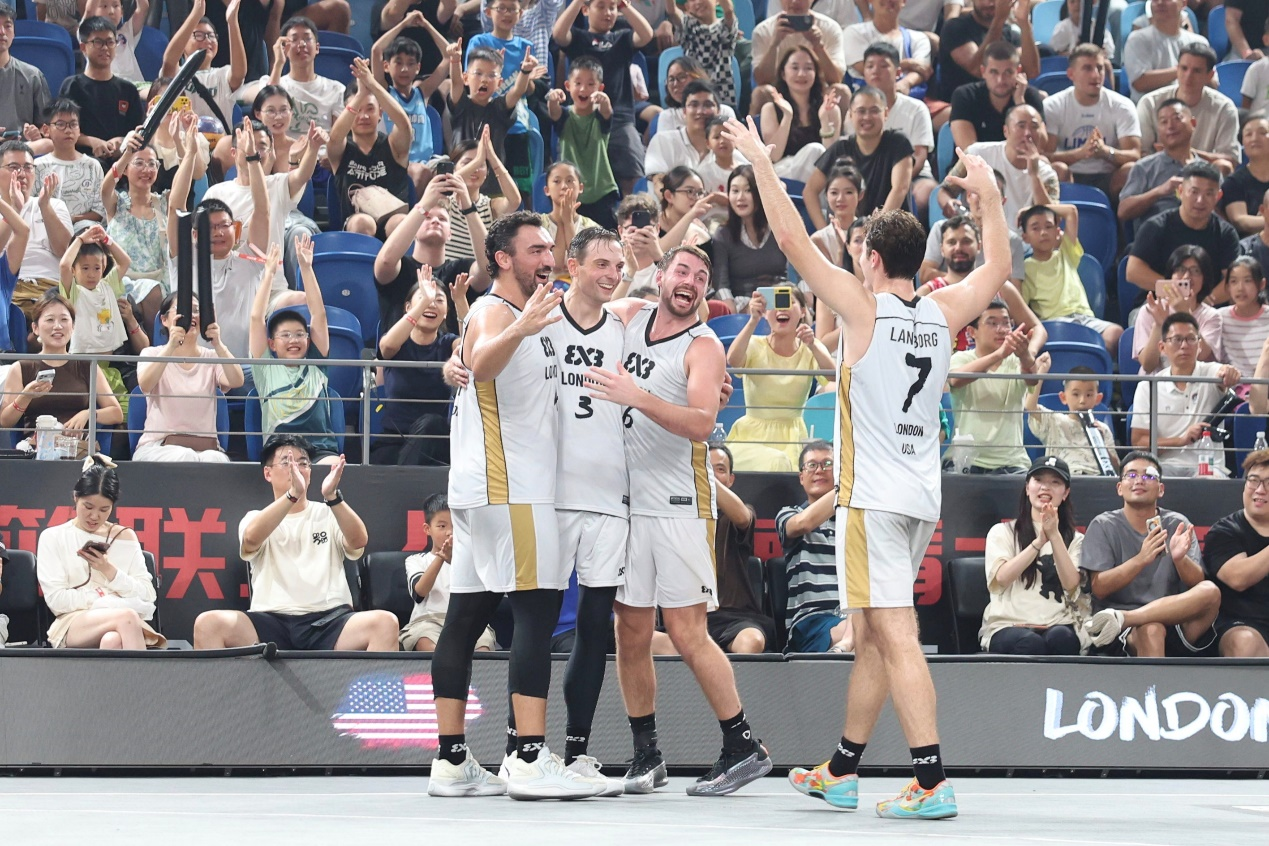 Team London from the United States ultimately claimed the championship title at the 2025 FIBA 3x3 World Tour Deqing in Deqing County, east China's Zhejiang Province, October 12, 2025. /CMG