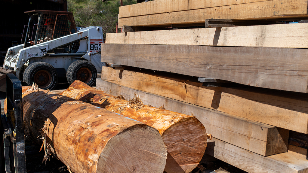 U.S. tariff hike on lumber and furniture backfires, provoking concerns
