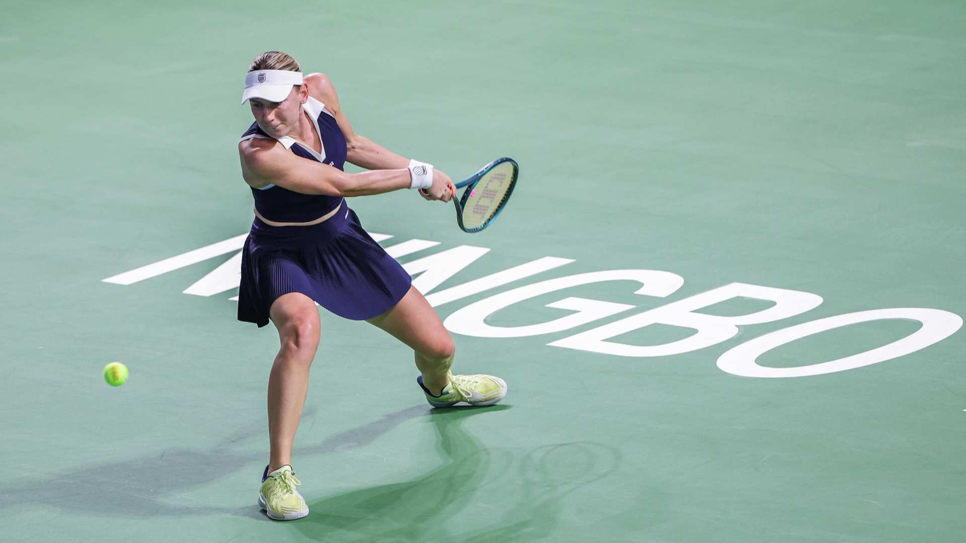 Alexandrova, Rybakina and Paolini make quarterfinals at Ningbo Open