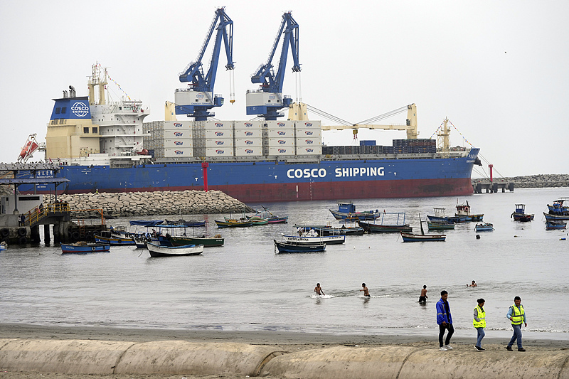 A cargo ship sits in the Chancay Port in Lima, Peru, November 12, 2024. /VCG