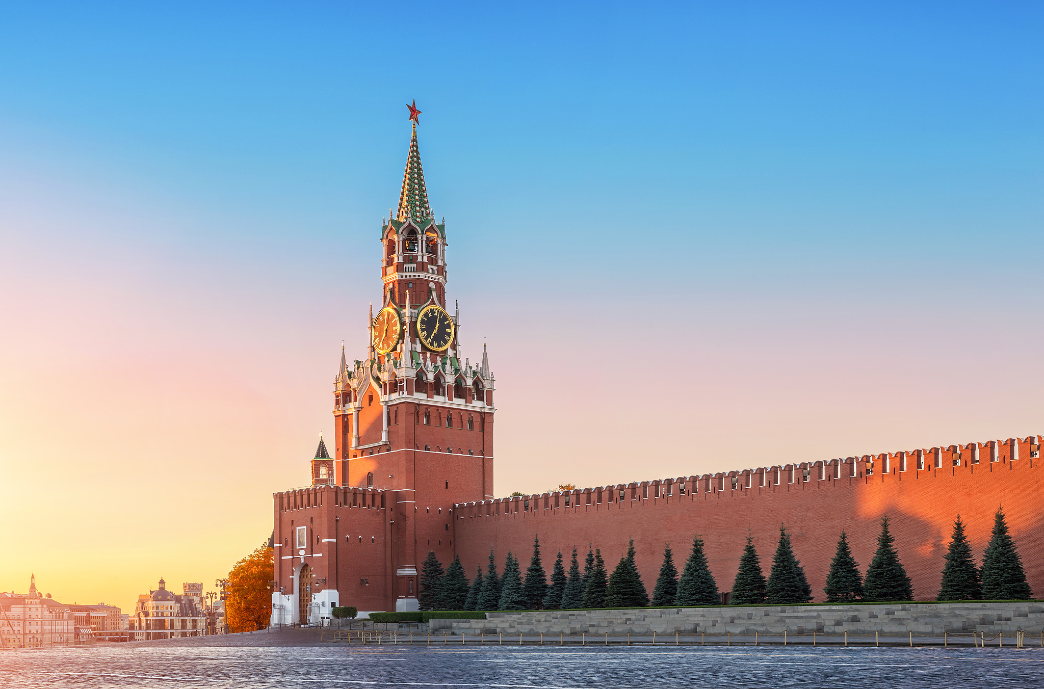 APEC Stories: Kremlin's Spasskaya Tower – Where time rings in Russia