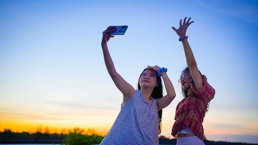 The Shenchong Coastal Resort in Danzhou, Hainan, opens on October 1, 2025. /VCG