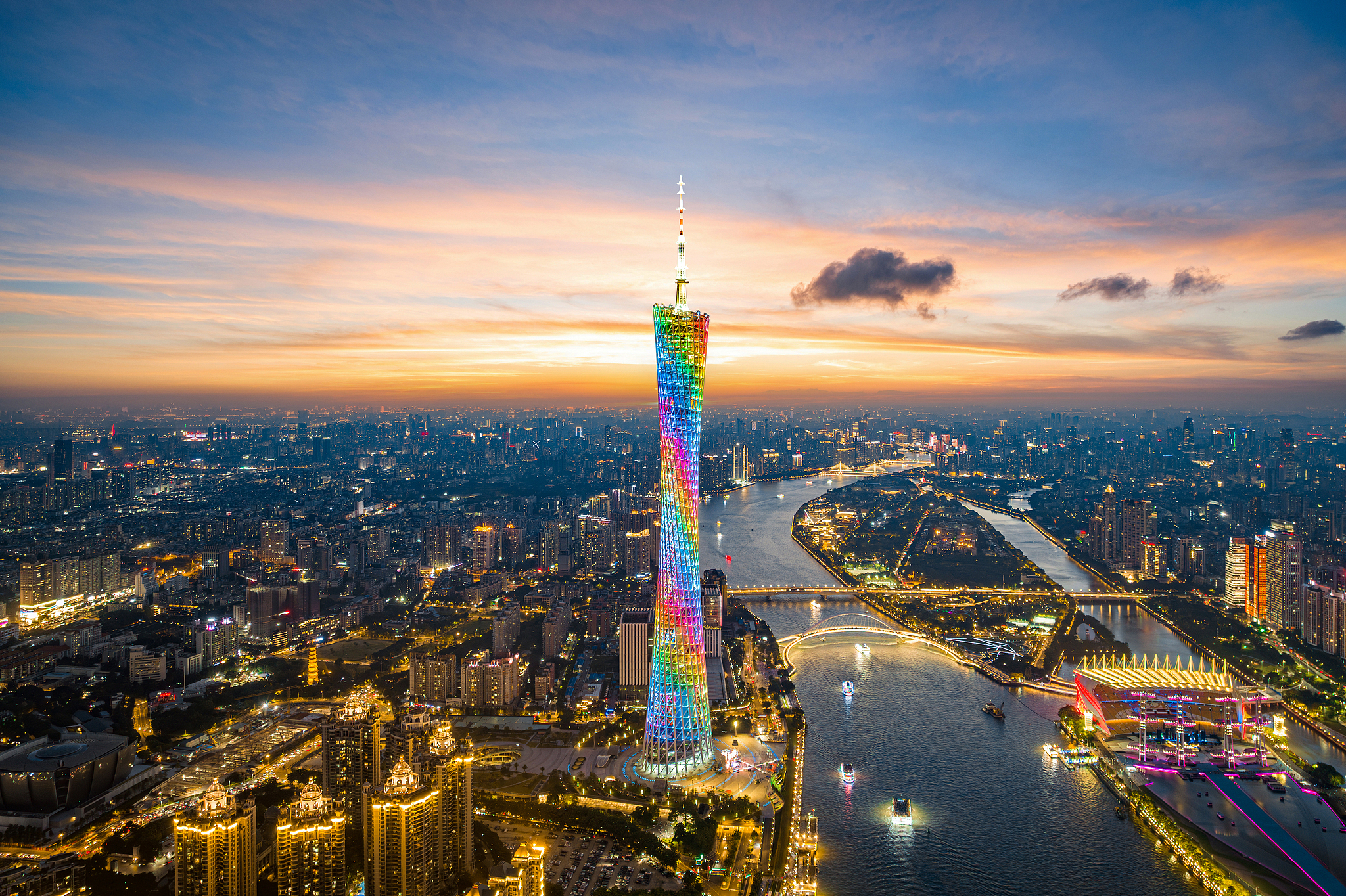 The Canton Tower in Guangzhou, Guangdong Province /VCG