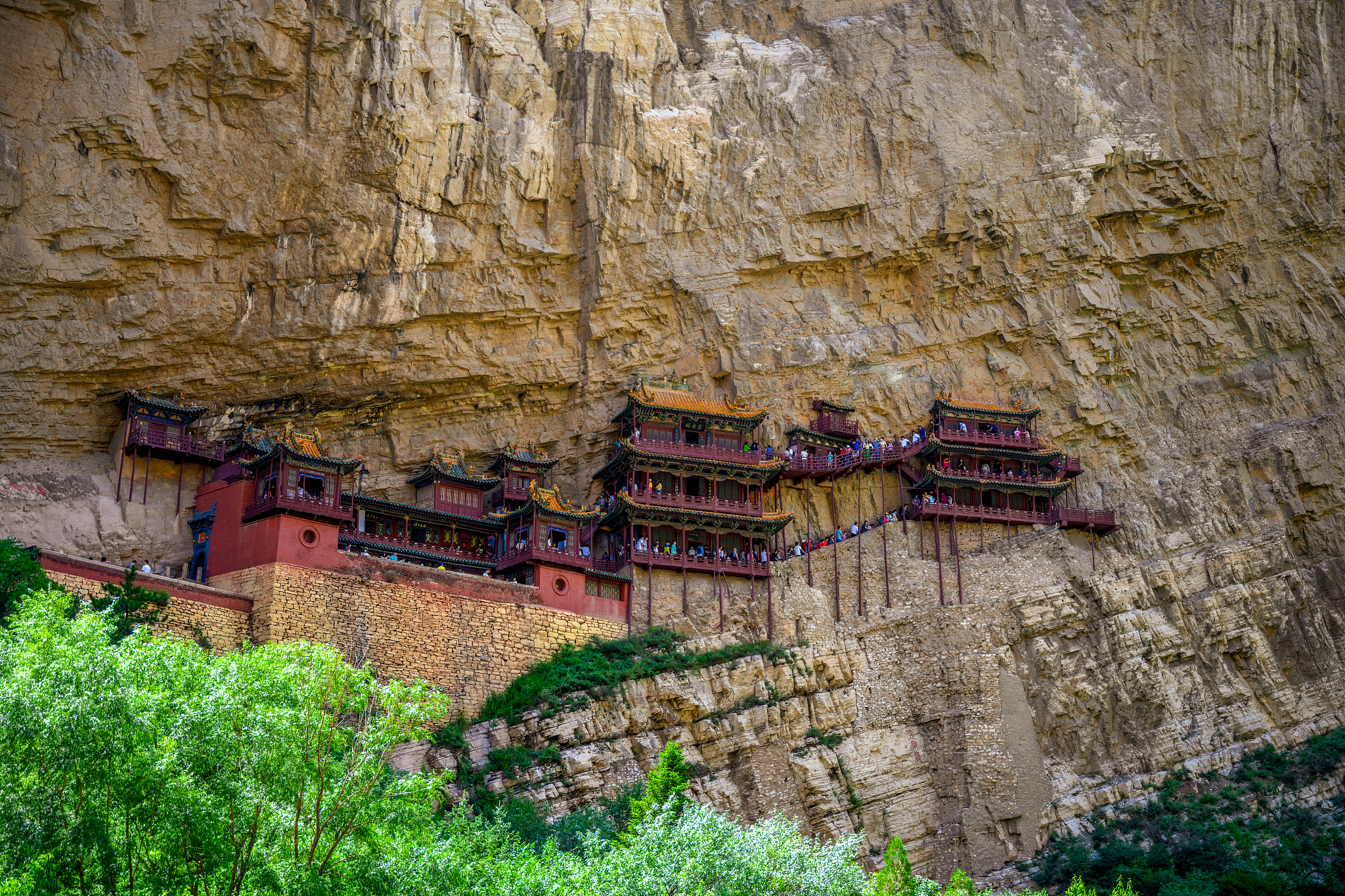 The Hanging Temple, or Xuankong Temple, in Hunyuan County, Datong City, Shanxi Province, north China. Built more than 1,500 years ago, the temple is renowned for its position on a sheer cliff face. /VCG