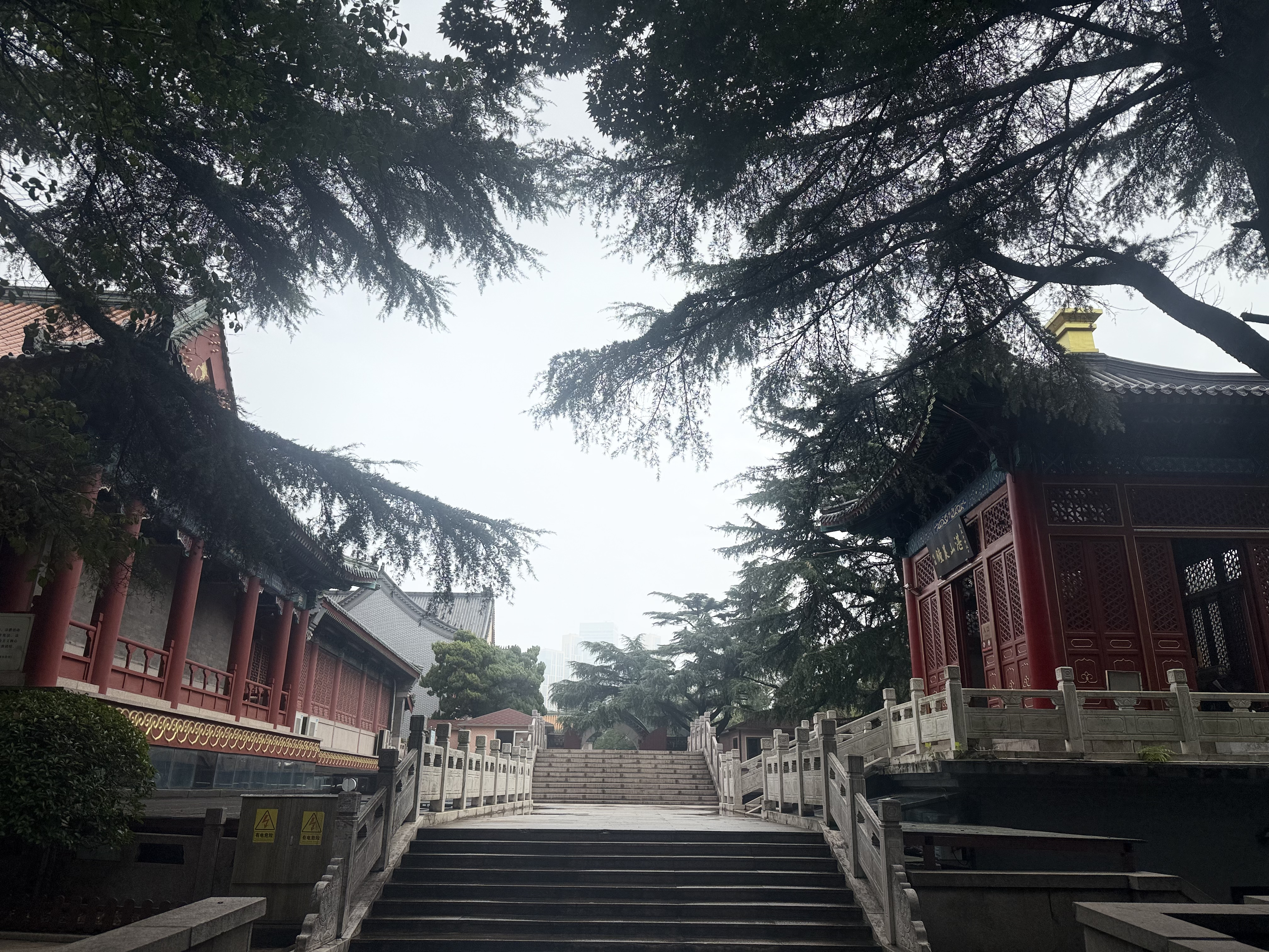 Two of Zhanshan Temple's halls, seen through morning light in Qingdao, Shandong Province, China, September 2025. Zaruhi Poghosyan /CGTN