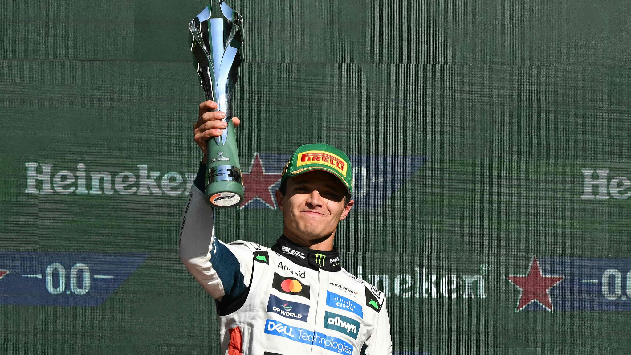 Norris claims 'beautiful' Mexico win, replaces Piastri as leader