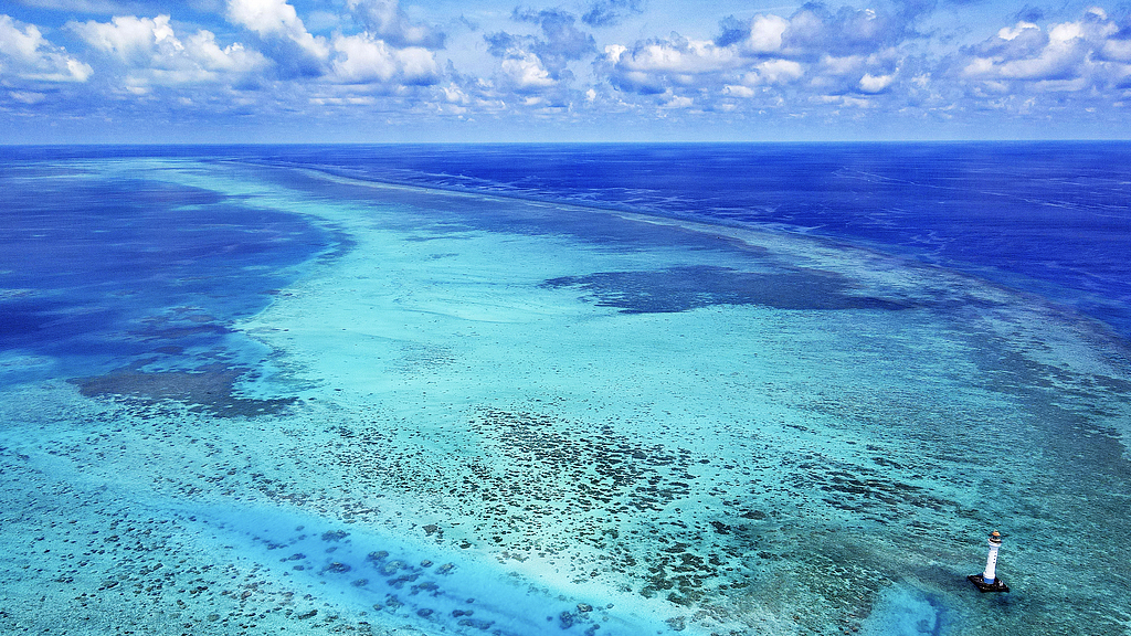 U.S. Navy helicopter and fighter jet 'go down' in South China Sea