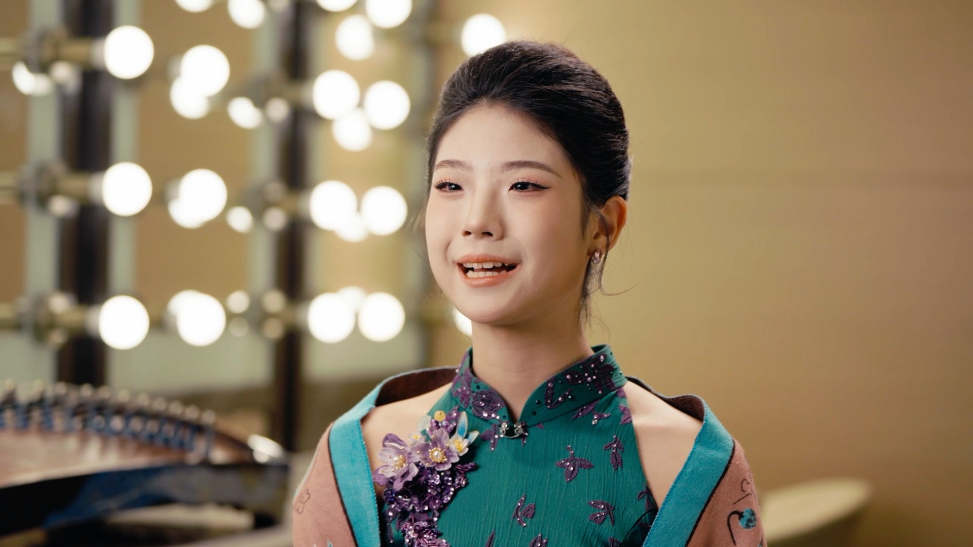 A musical journey through the strings of the guzheng