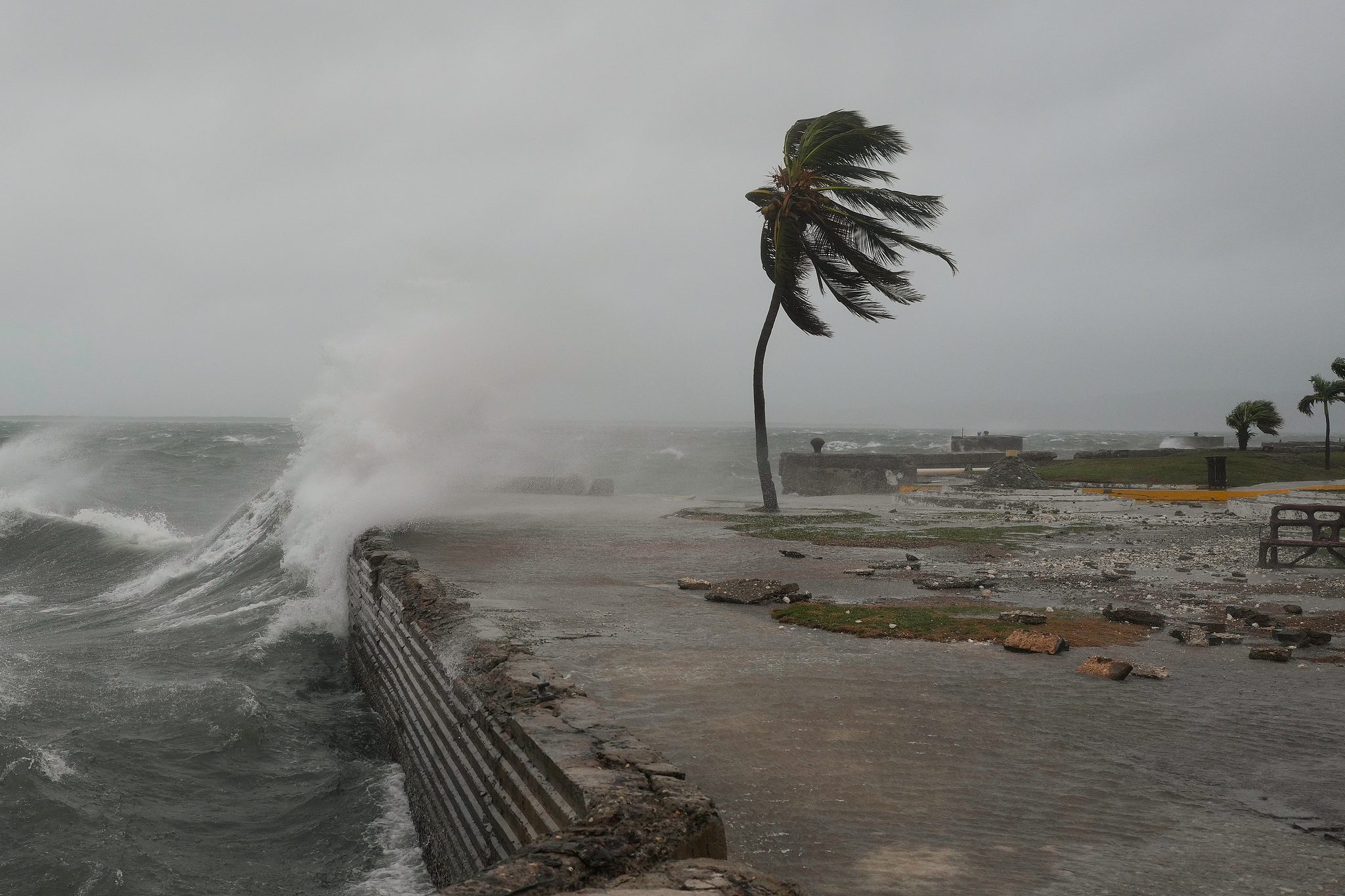Waves splash in Kingston, Jamaica, October 28, 2025. /VCG