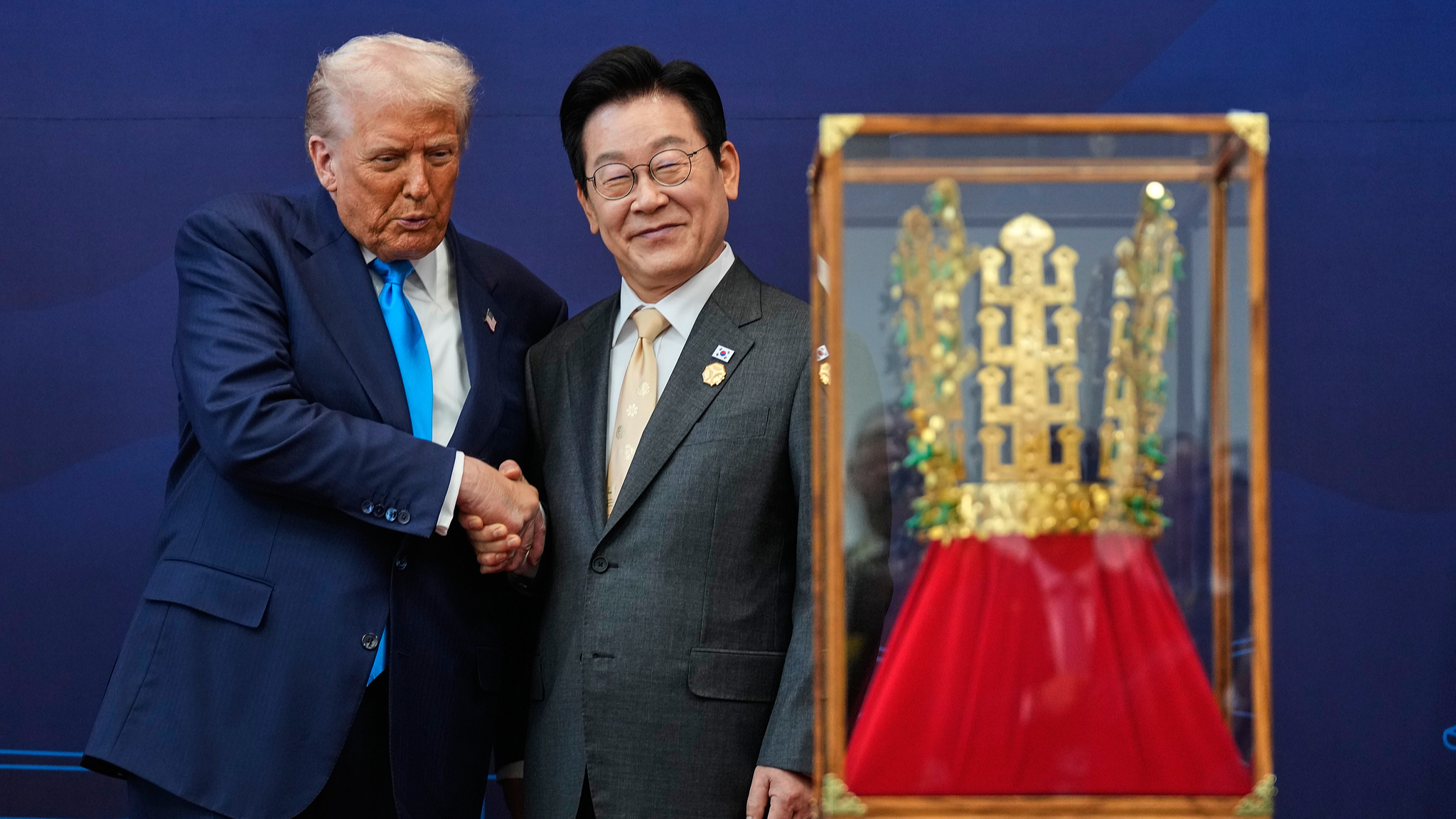 Trump touts ROK deal as he meets with Lee Jae-myung