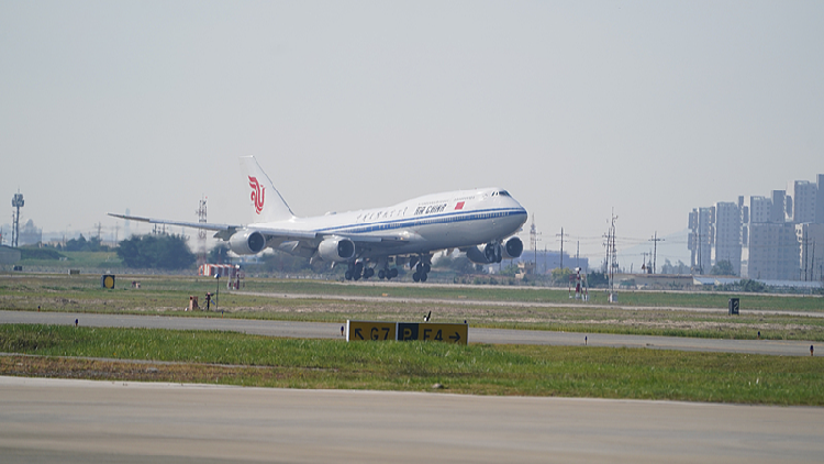 China-US economic and trade relations remain mutually beneficial