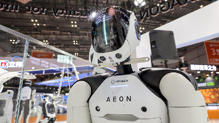 How China's import expo fuels global technology exchange