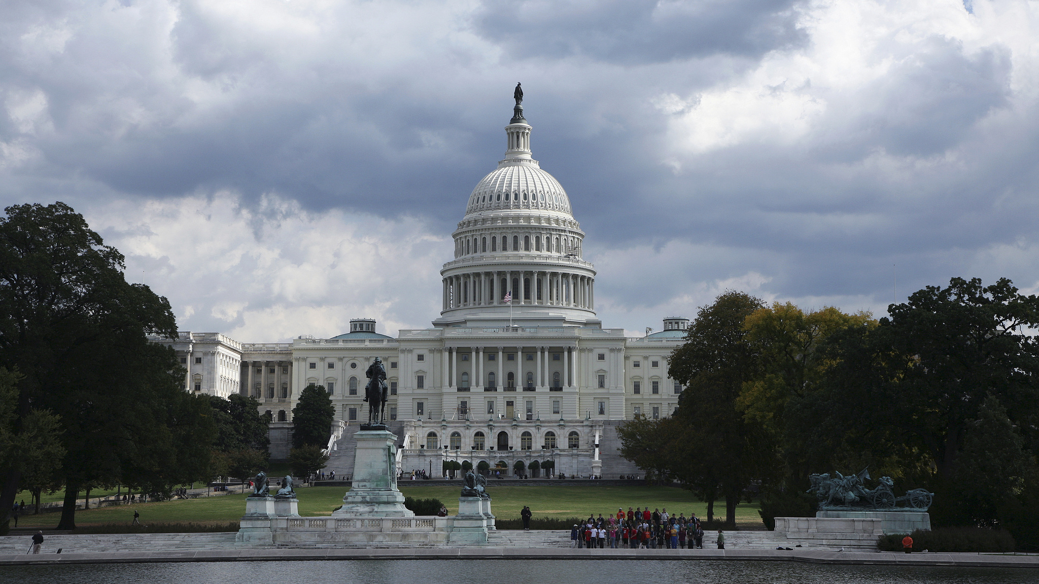 Live: View of U.S. Capitol amid ongoing government shutdown