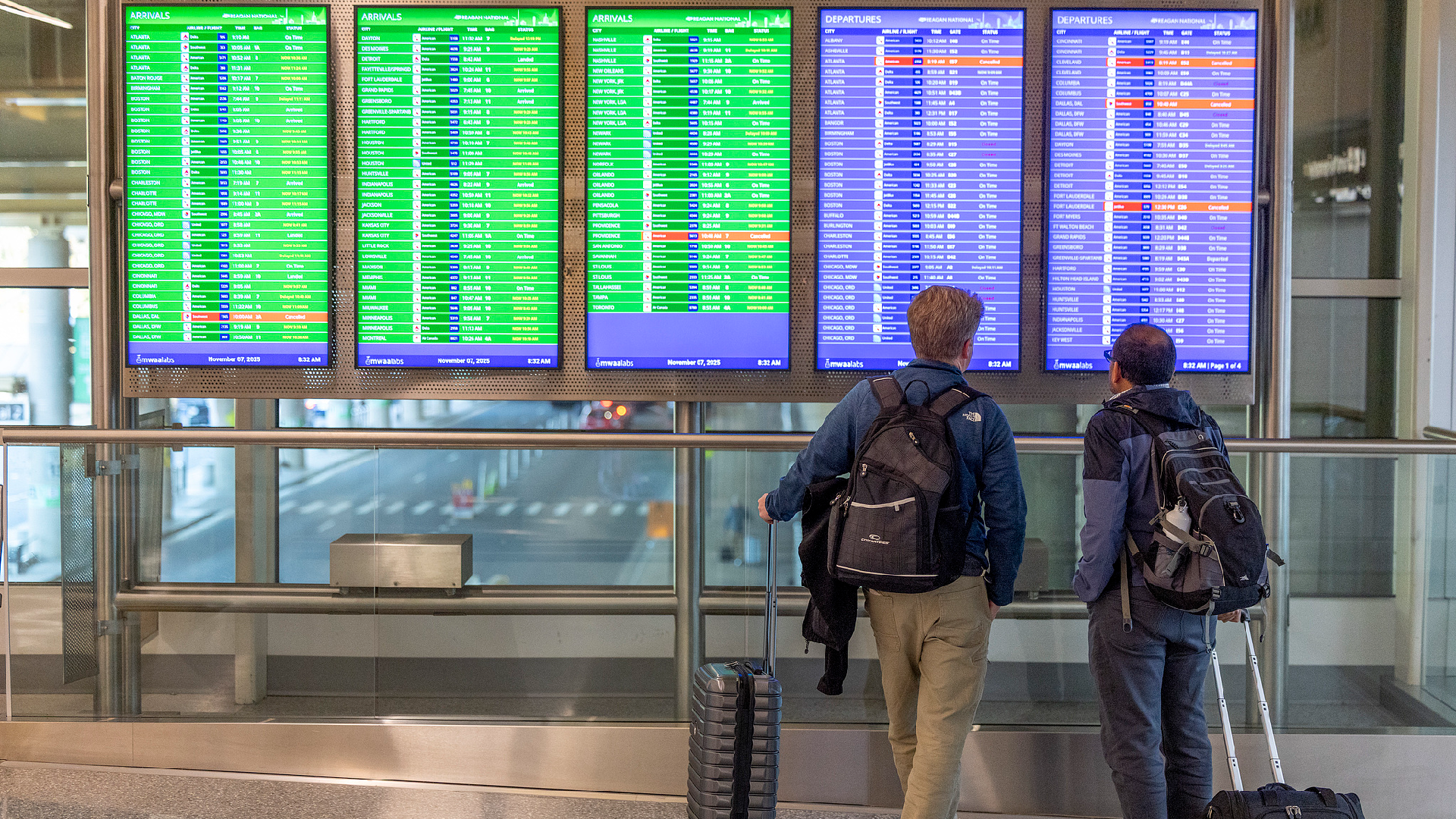 More than 1,200 flights cut across U.S. in government paralysis