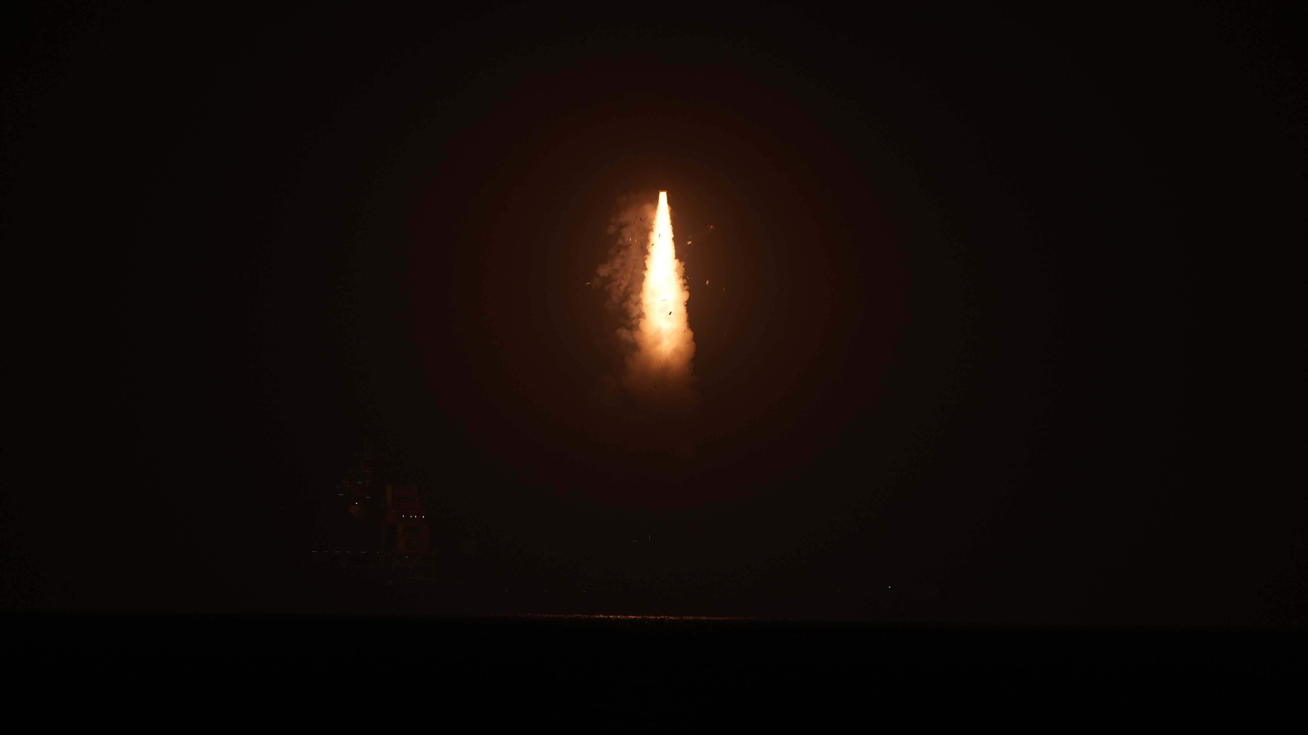 Long March-11 Y6 rocket launches three experimental satellites