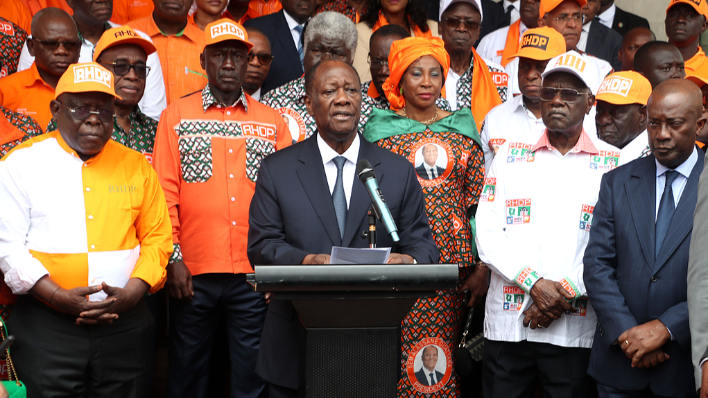 Xi congratulates Ouattara on re-election as president of Cote d'Ivoire