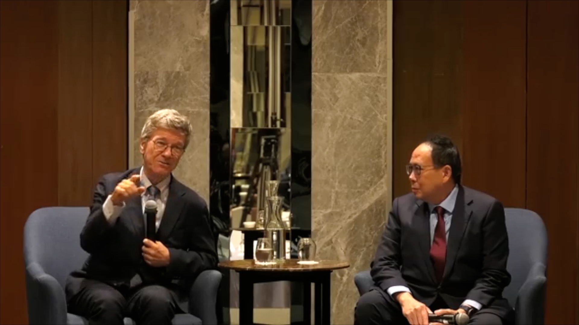 Jeffrey Sachs describes China's 'virtuous cycle' in manufacturing