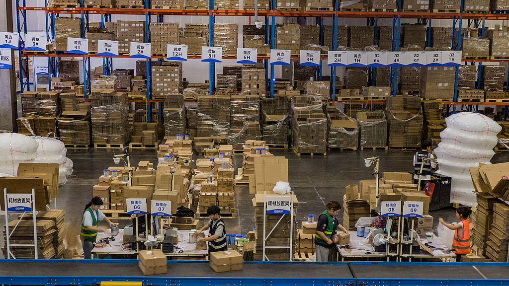 'Double 11' festival record set with 777m parcels handled in a day