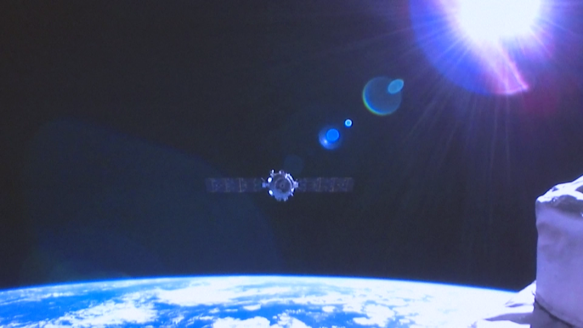 China's Shenzhou-21 crewed spaceship undocks from the space station combination, November 14, 2025. /CMSA