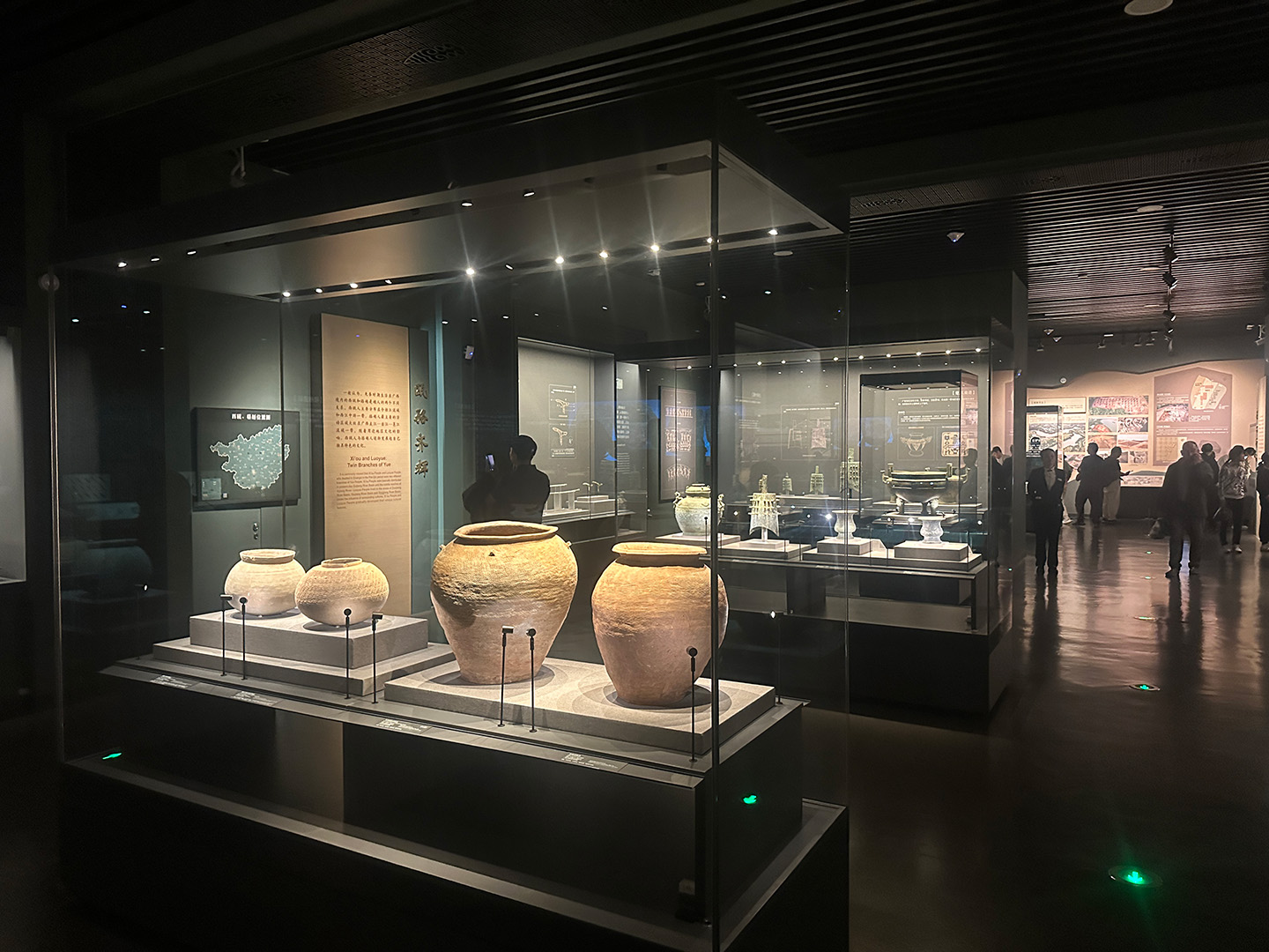 Artefak di Museum Daerah Otonomi Guangxi Zhuang di Nanning, Tiongkok barat daya, 30 Oktober 2025. /CGTN